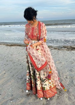 Floral Lehenga - hover