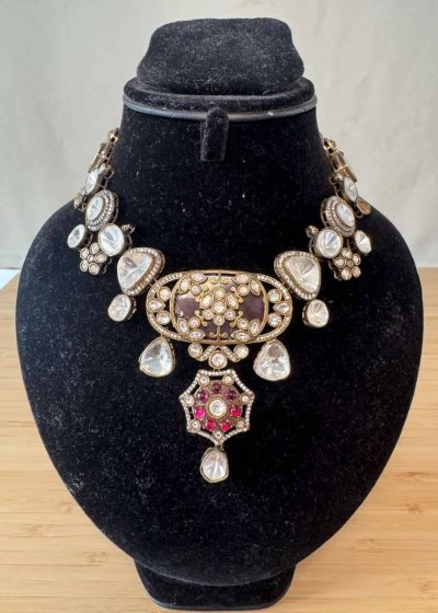 Antique Purple Collar Set