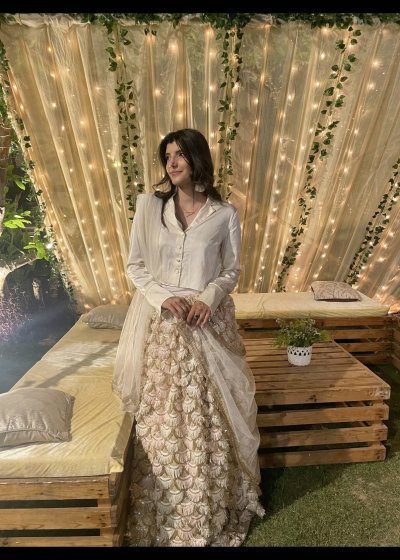 Ivory Feathered Lehenga