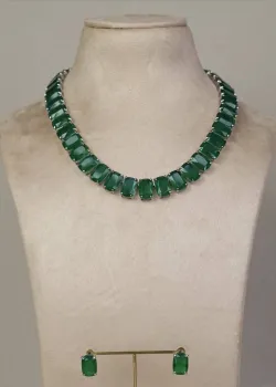 Green Emerald-Cut Necklace Set