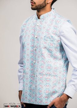Light Blue Geometric  Vest - hover