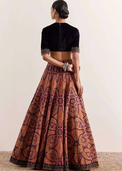 Adaa Paisley Print Lehenga