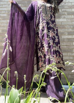 Purple Floral Embroidered Kurta Set - hover