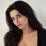 lender-Ayesha P