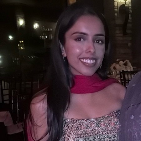 lender-Riddhi Solanki