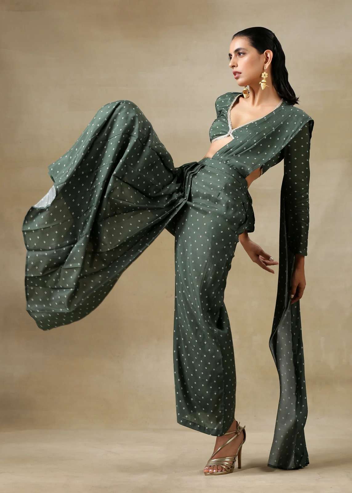 Dark Green Bandhani Printed Silk Palazzo Sari Image - 8