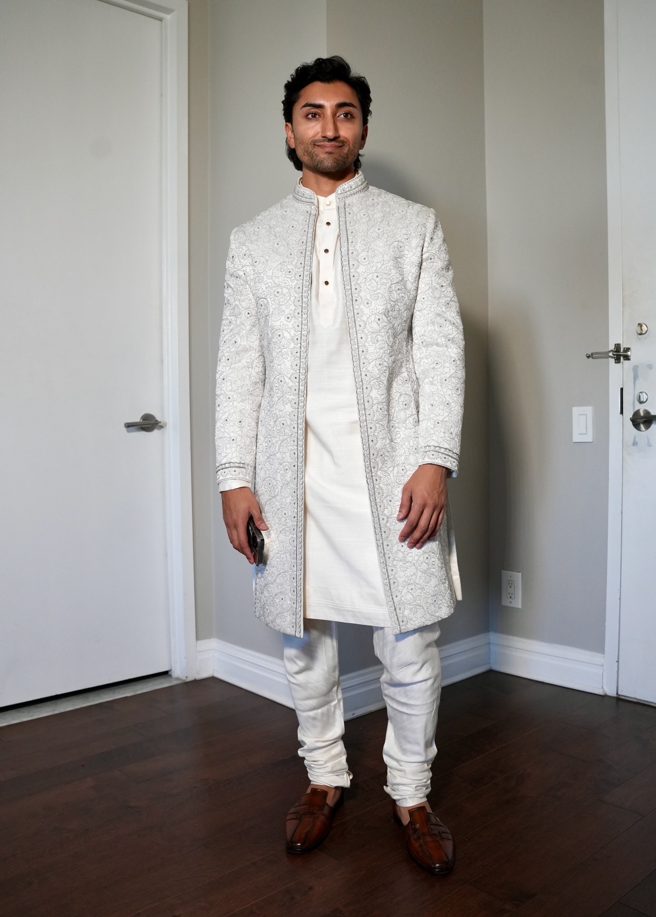 Ivory Sherwani Set Image - 4