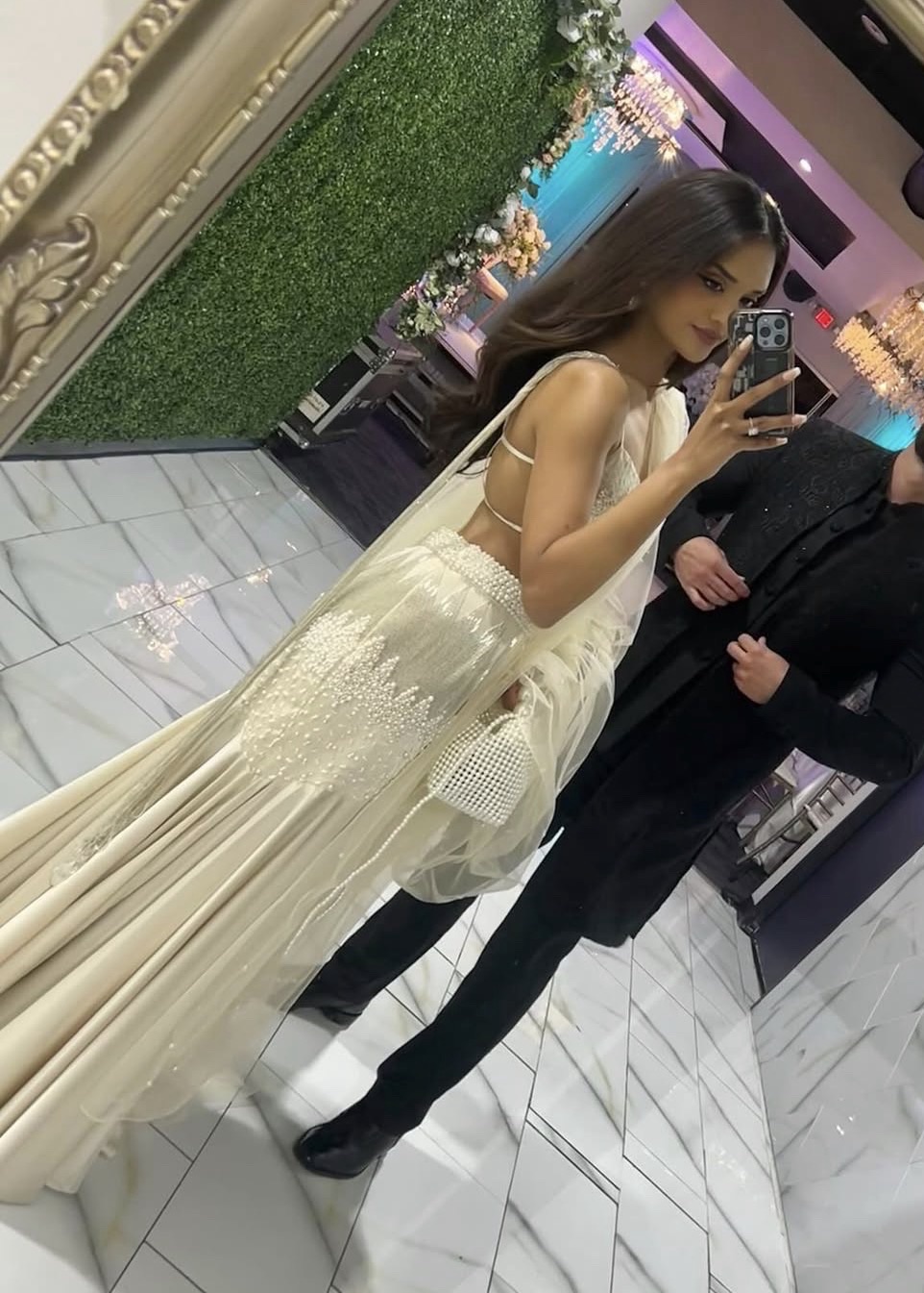 Kalki x Alanna Pandey Lehenga Image - 8
