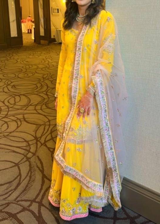 Yellow Long-Sleeved Gharara Set Image - 3