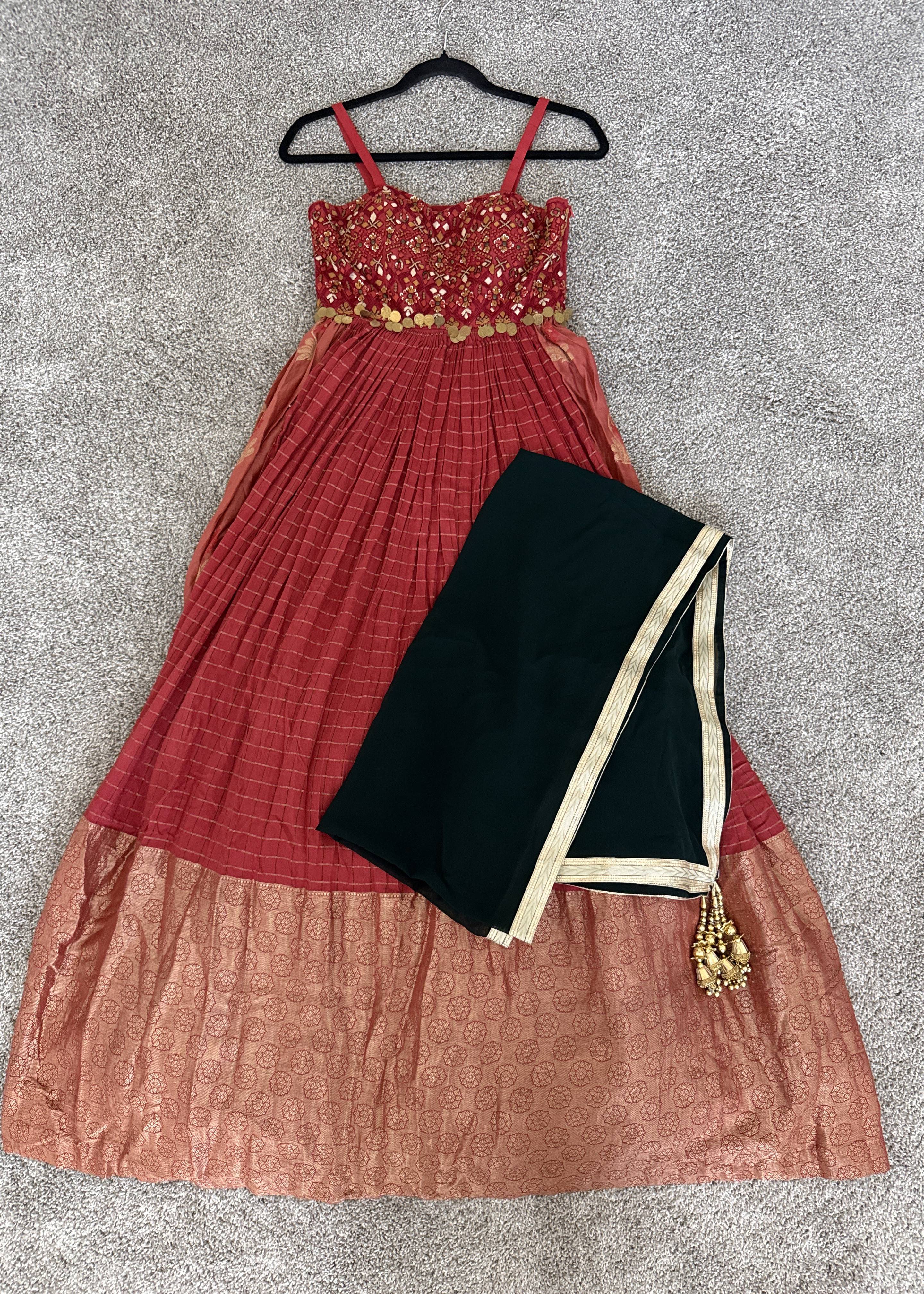 Red and Gold Gown Image - 0