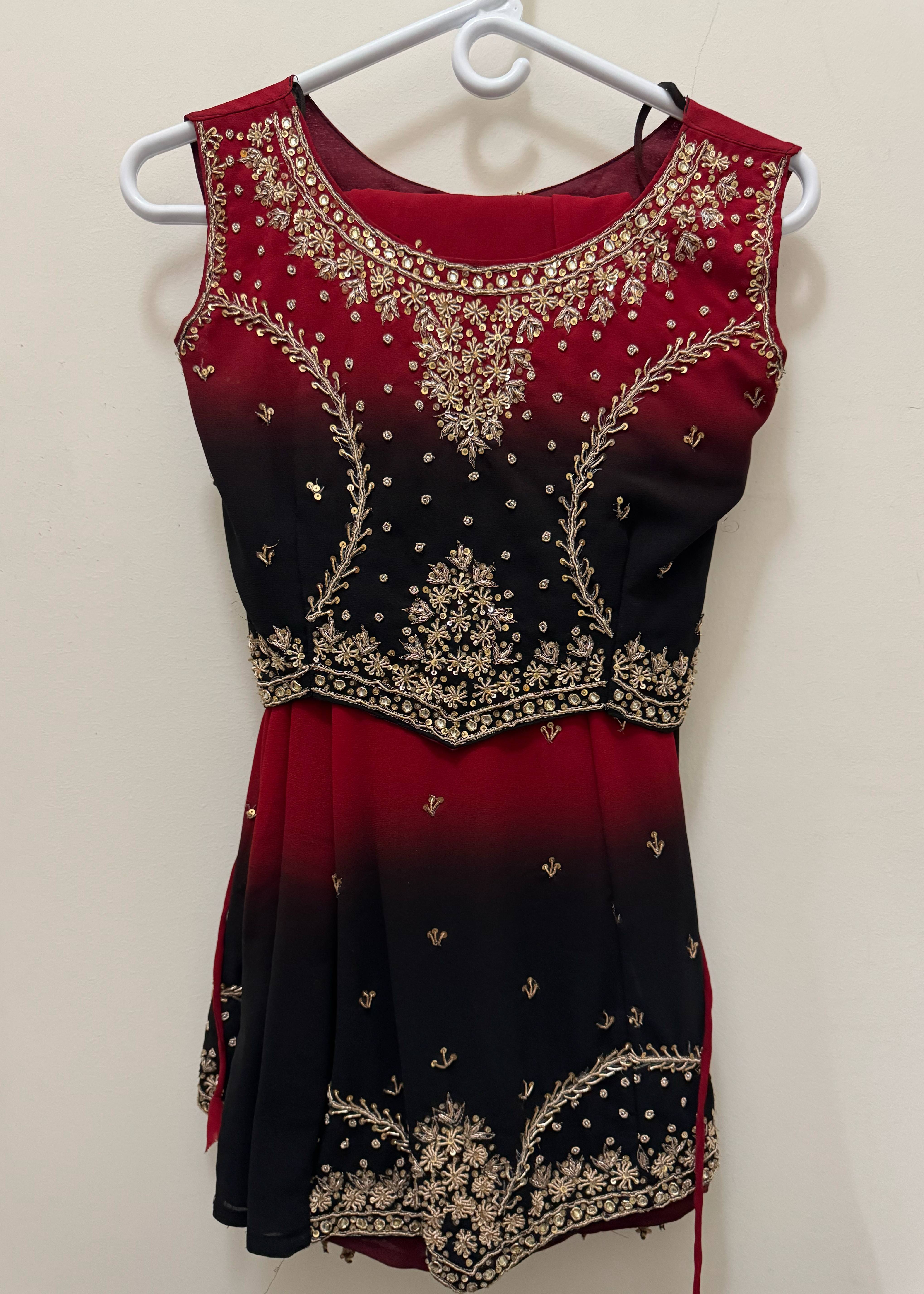 Black & Red Zari Lehenga Image - 1