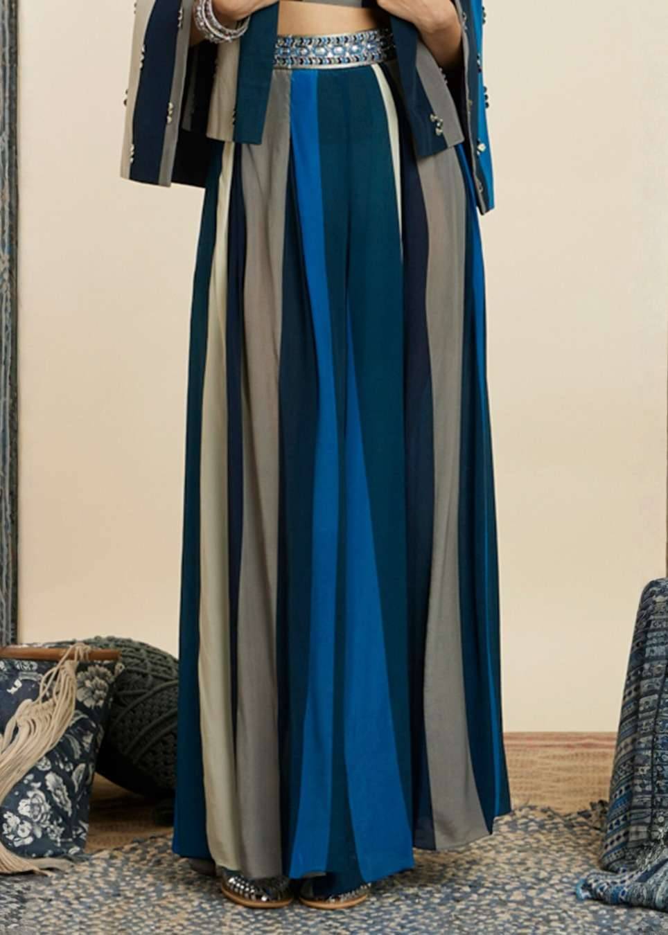 Blue Striped Jacket Set Image - 3