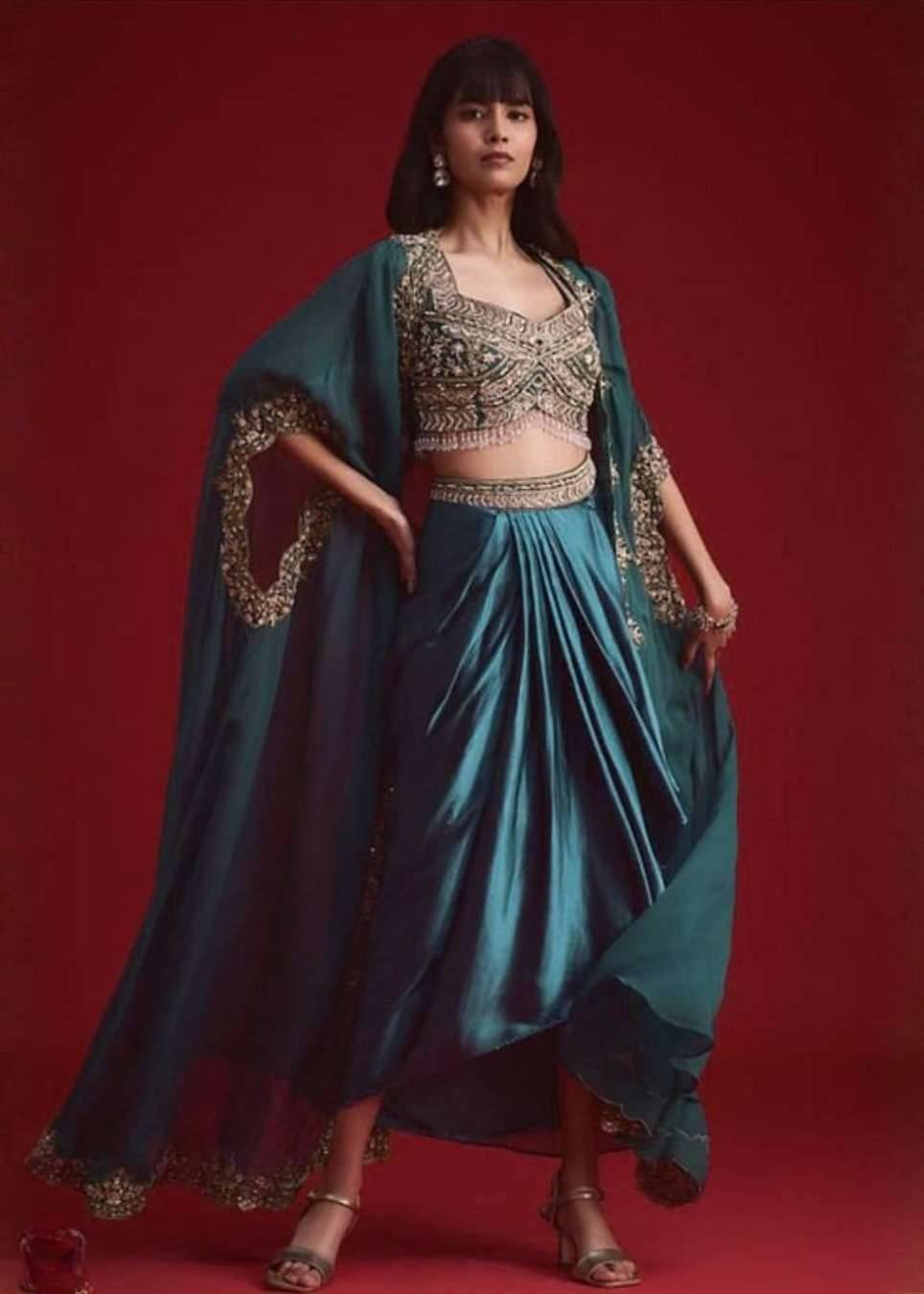 Cape Dhoti Set Image - 0