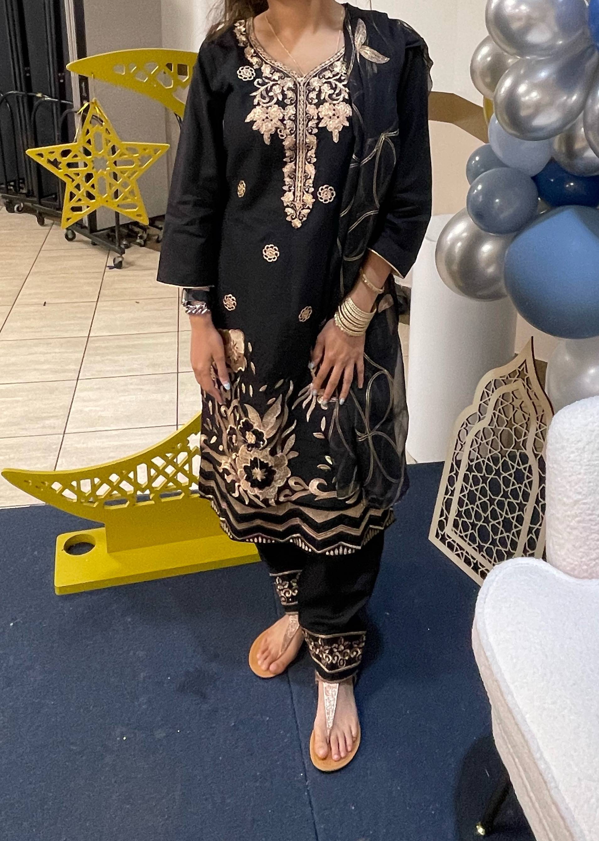 Black Kurta Sets Image - 1
