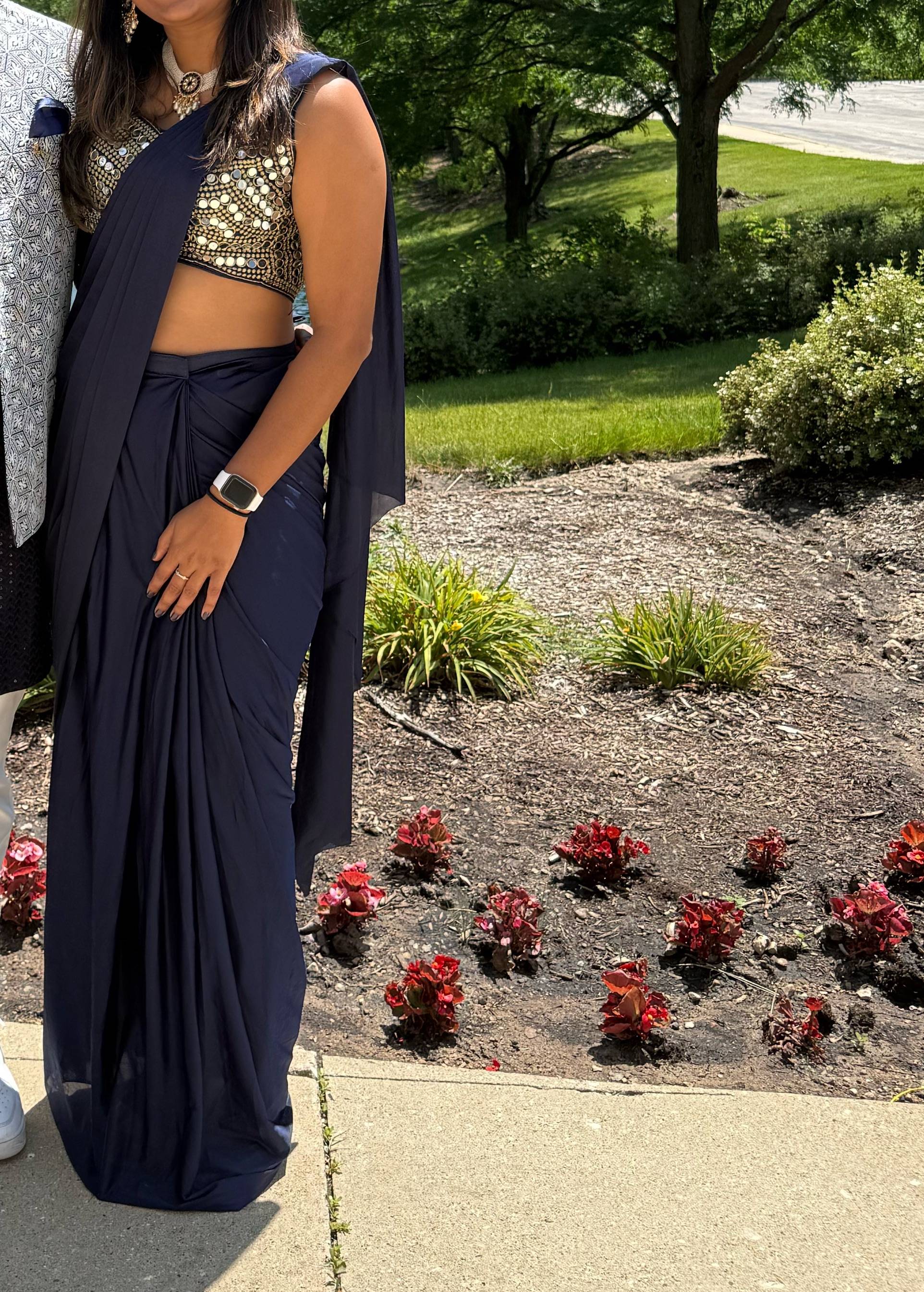 Navy Pre-Drape Sari Image - 1