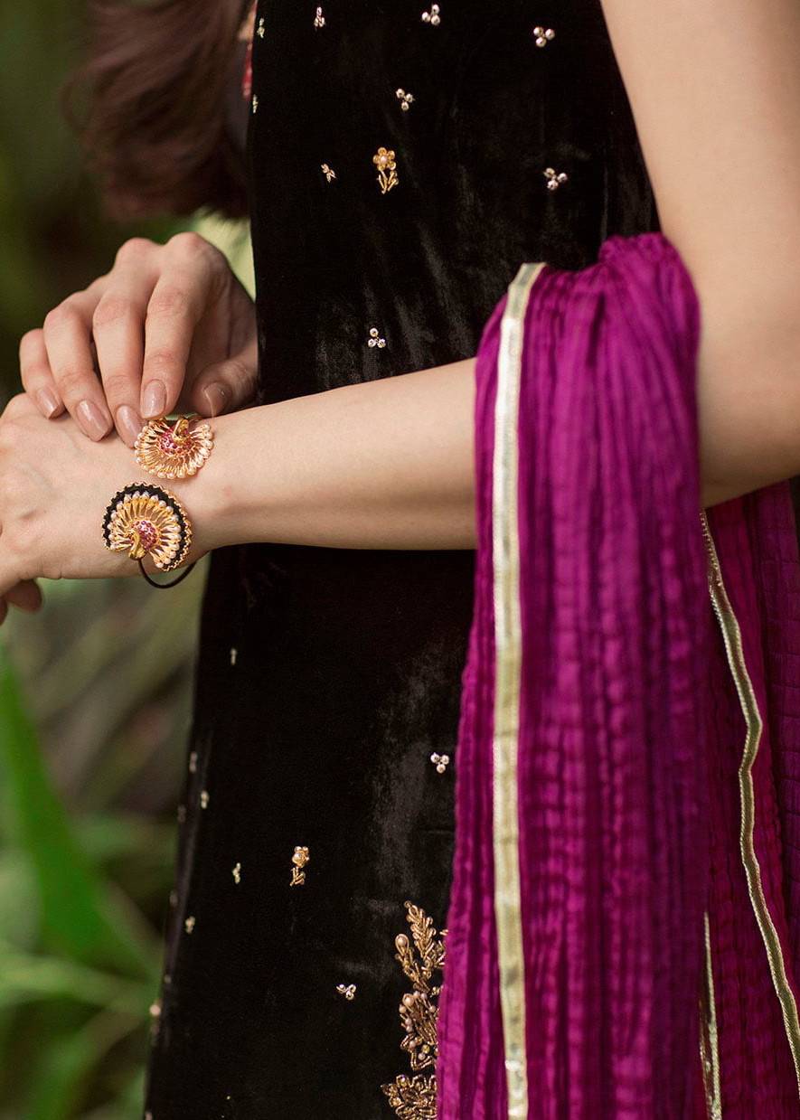 Black Velvet Kurta Set Image - 2