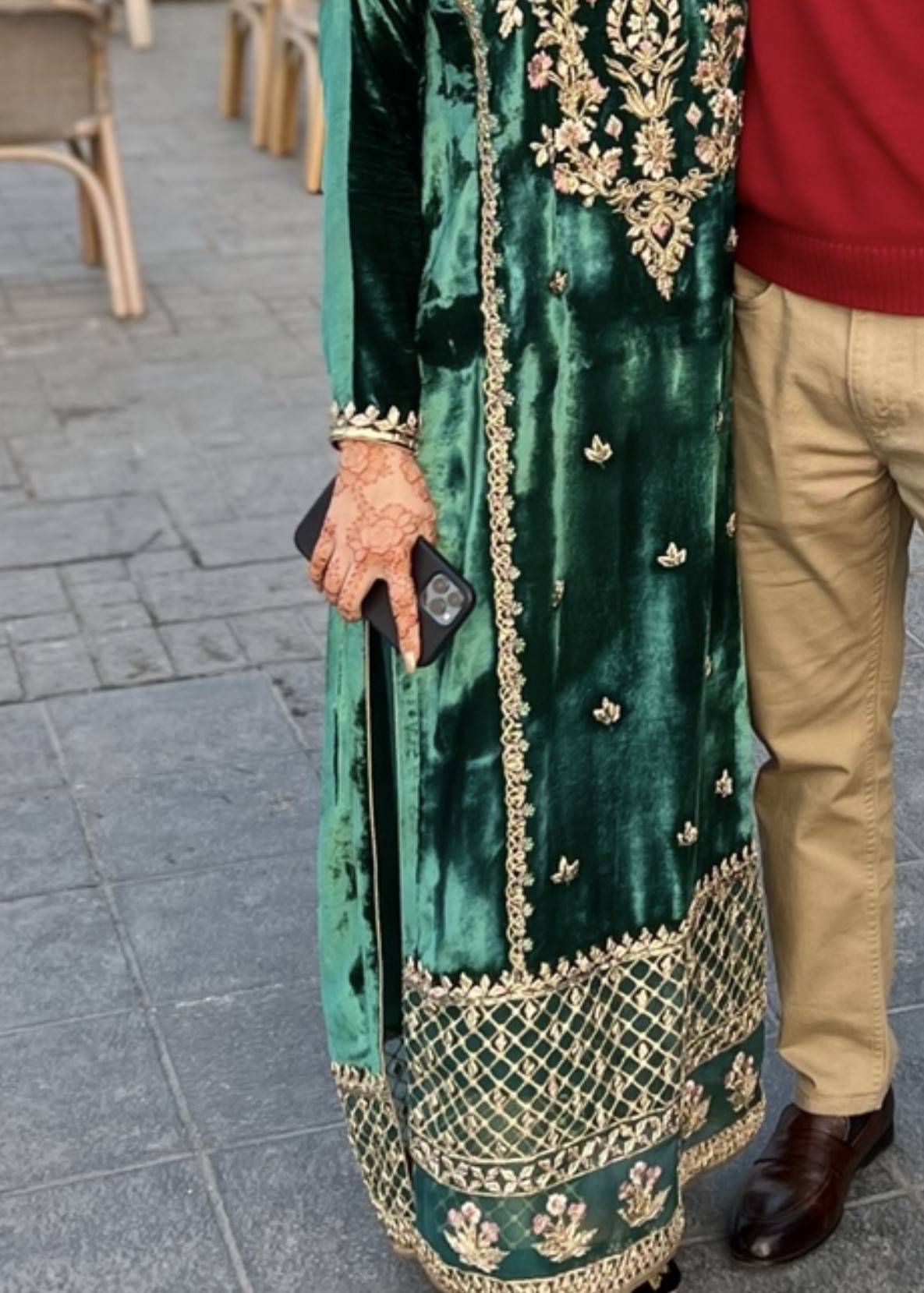 Emerald Green Velvet Kurta Set Image - 1