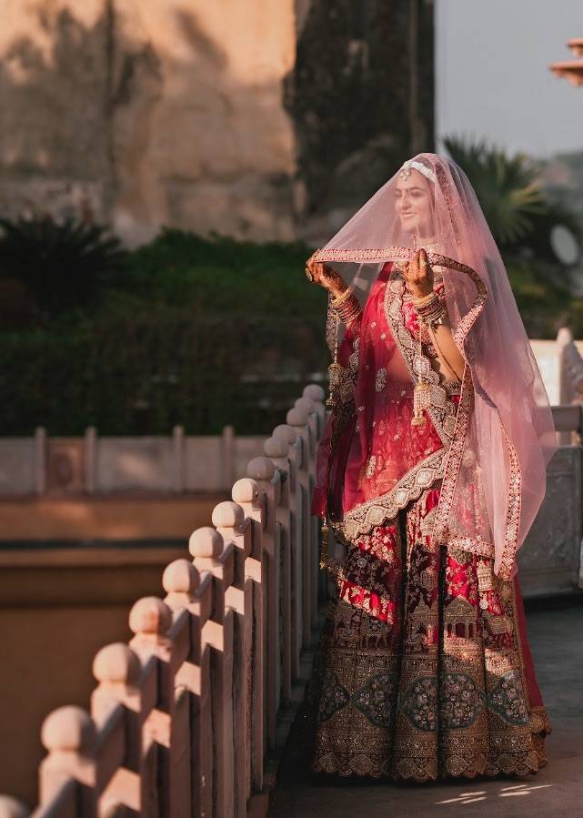 Maroon Bridal Lehenga Image - 3