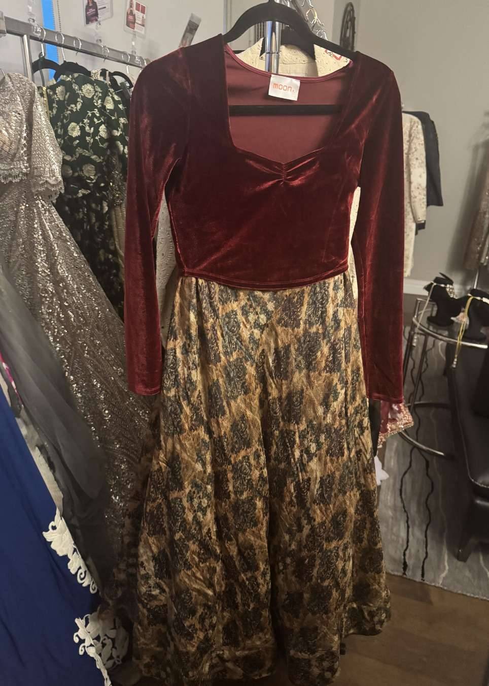 Velvet Printed Lehenga Image - 2