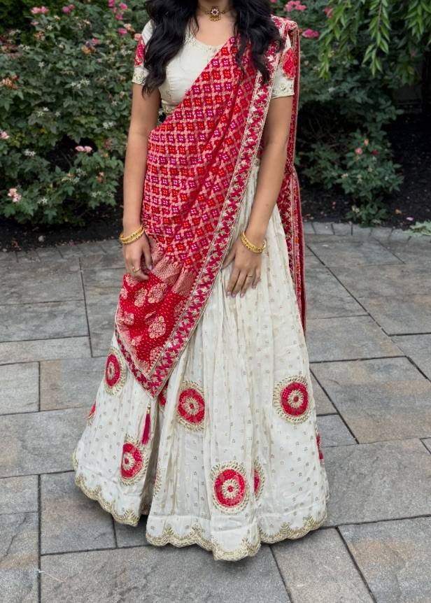 White and Red Lehenga Image - 0