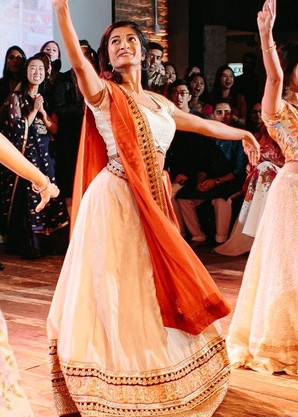 White Gold Lehenga Image - 0