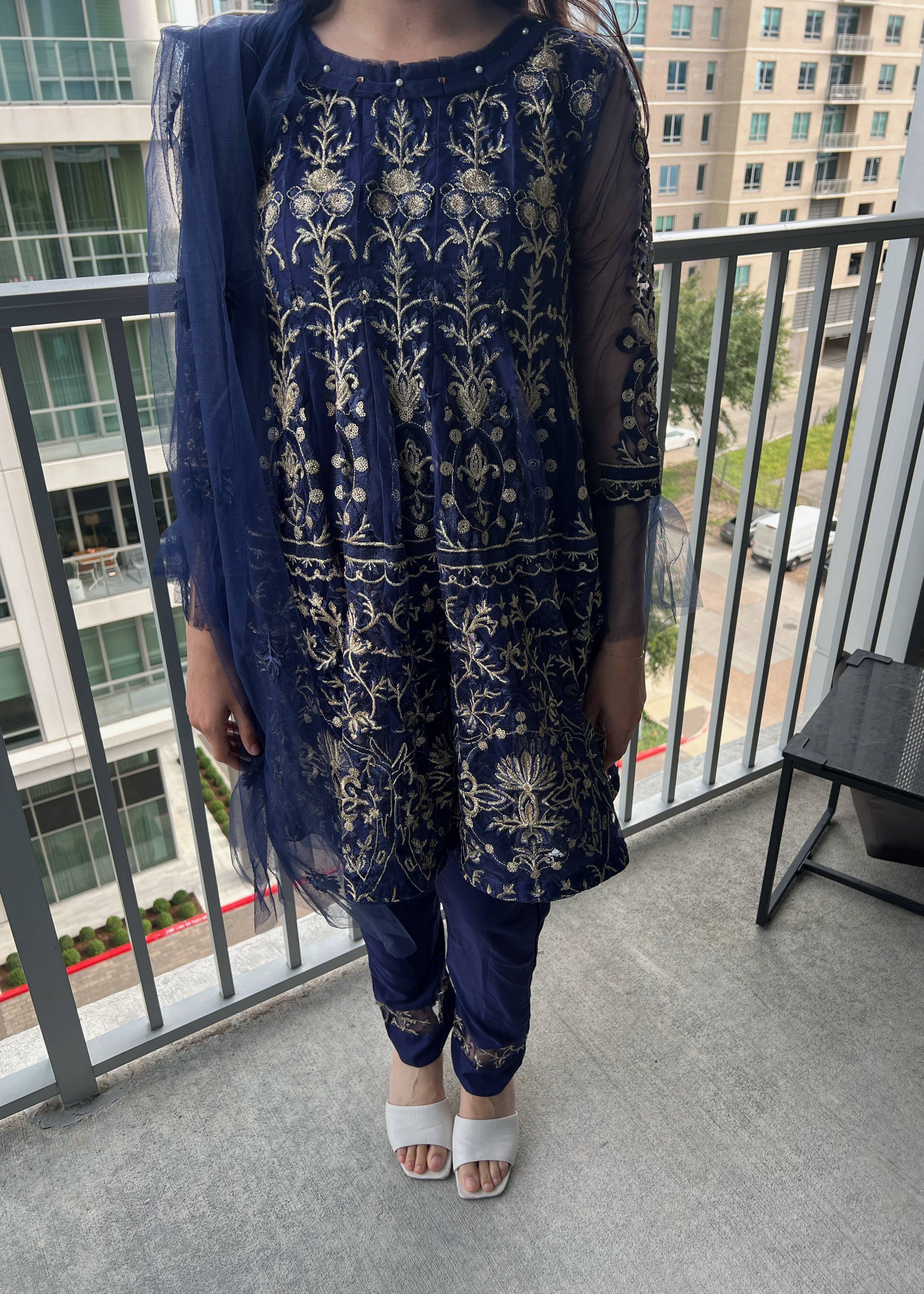 Navy Embroidered Kurta Set Image - 0