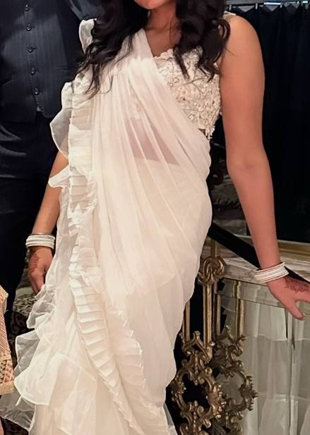 Beyza Pre-Draped Sari Image - 2