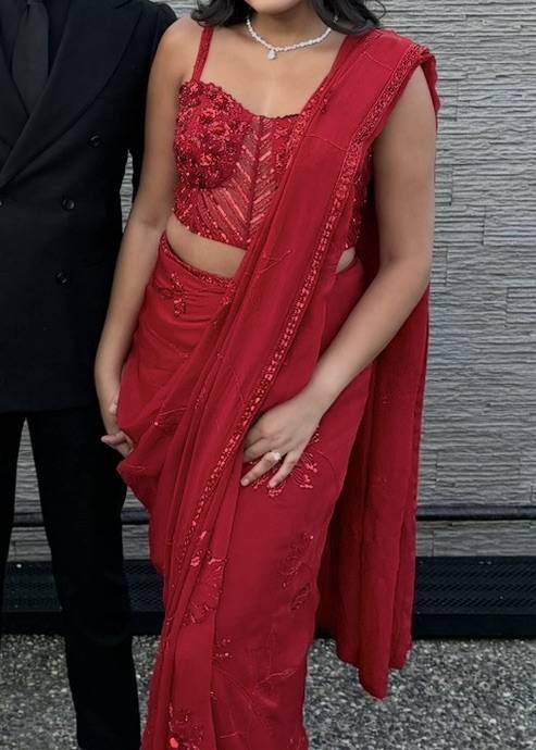 Red Corset Organza Sari Image - 4