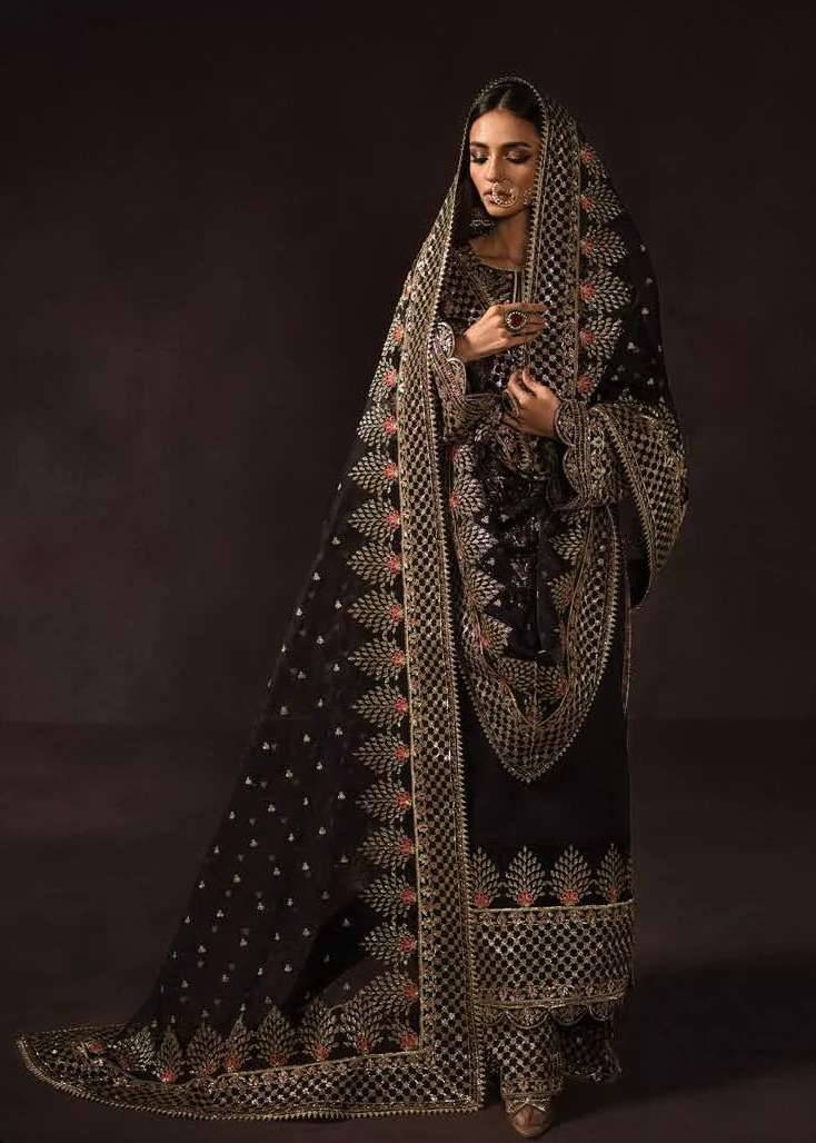 Black Embroidered Long Kurta Set Image - 2