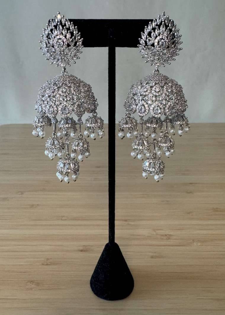 Chandni Silver Jhumka Earrings Image - 0