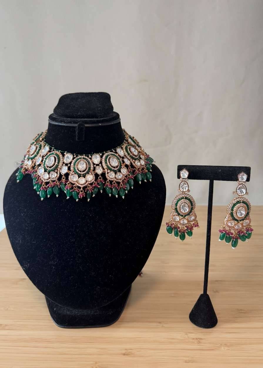 Emerald and Rani Kundan Choker Set Image - 0