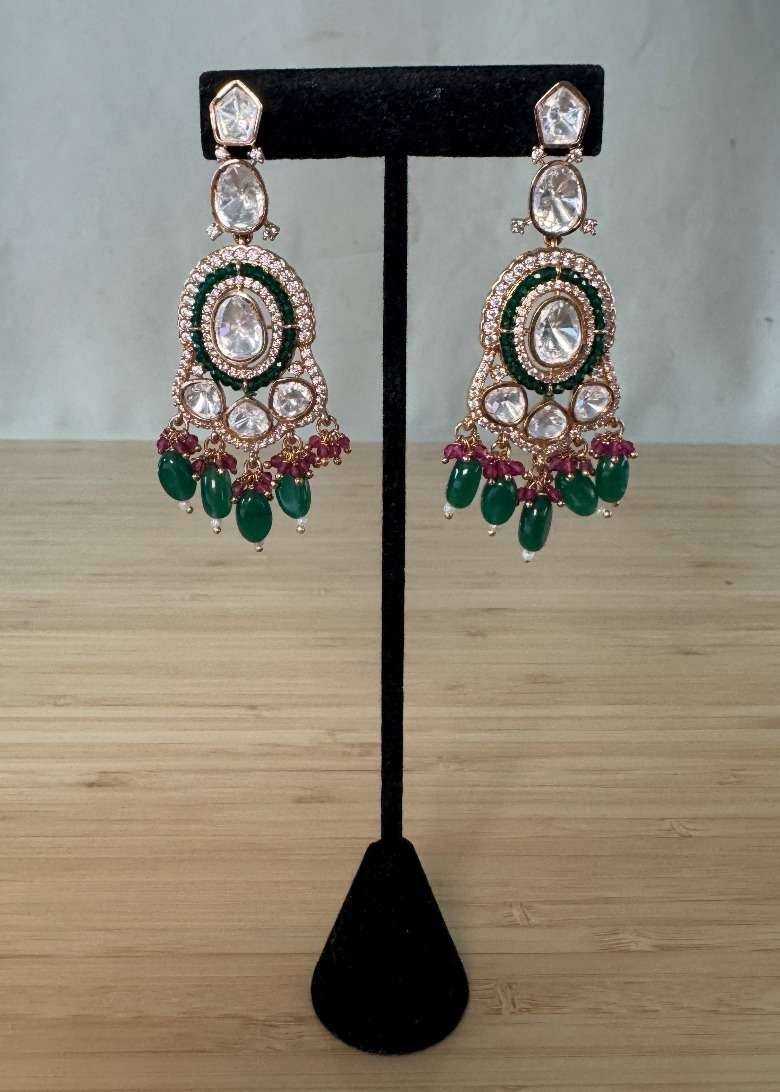 Emerald and Rani Kundan Choker Set Image - 4