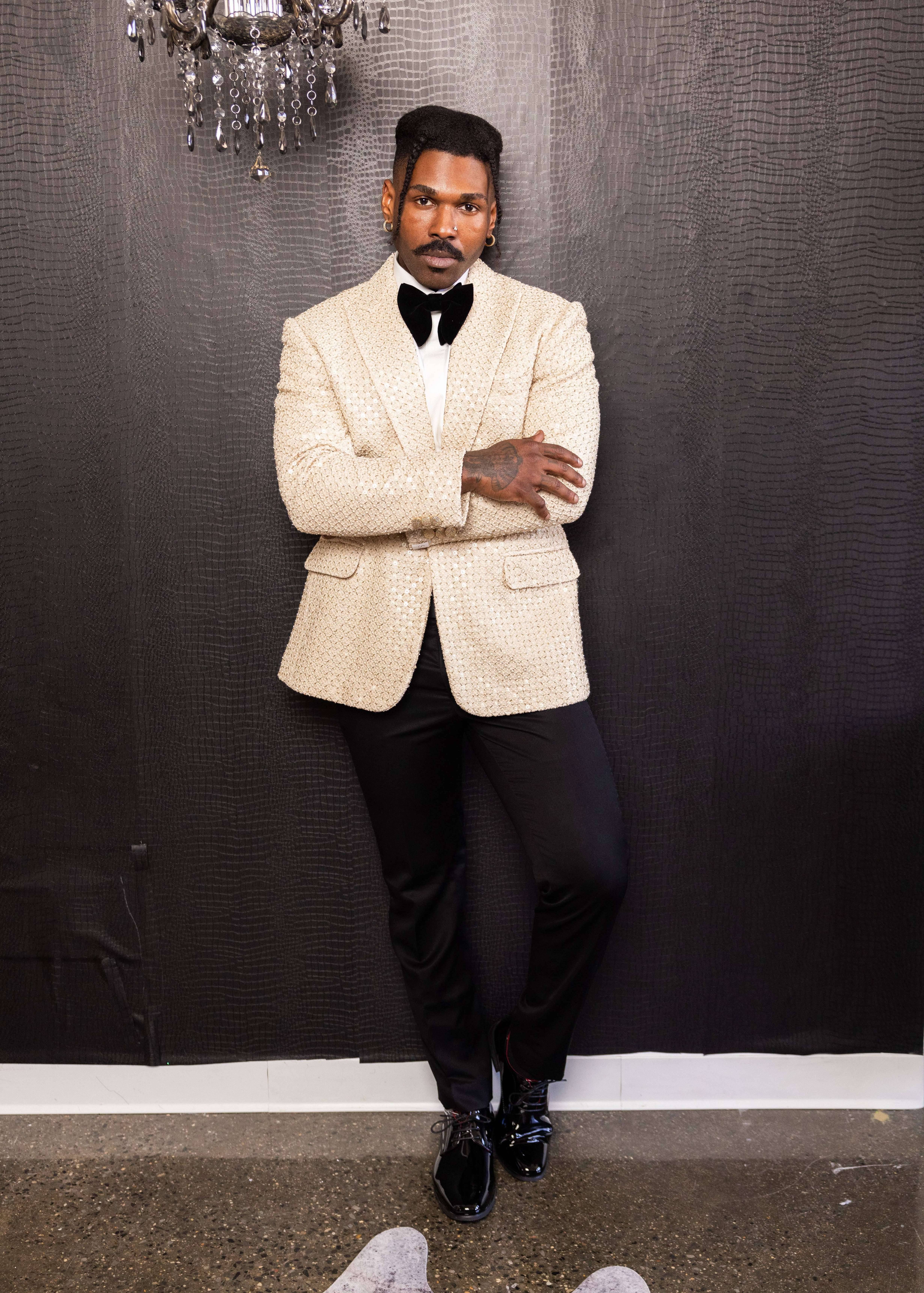Pearl Crest Tuxedo Image - 0