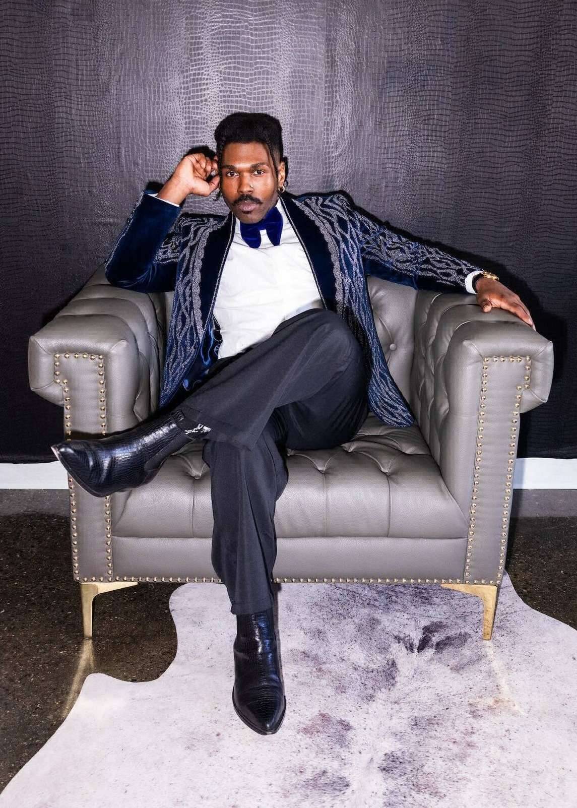 Velvet Voltage Tuxedo Set Image - 0