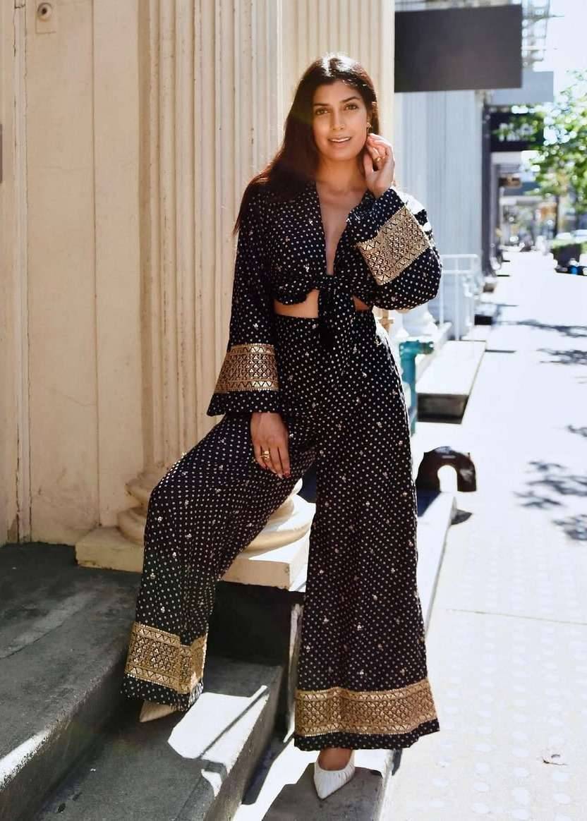 Bandhani Pant Set Image - 0