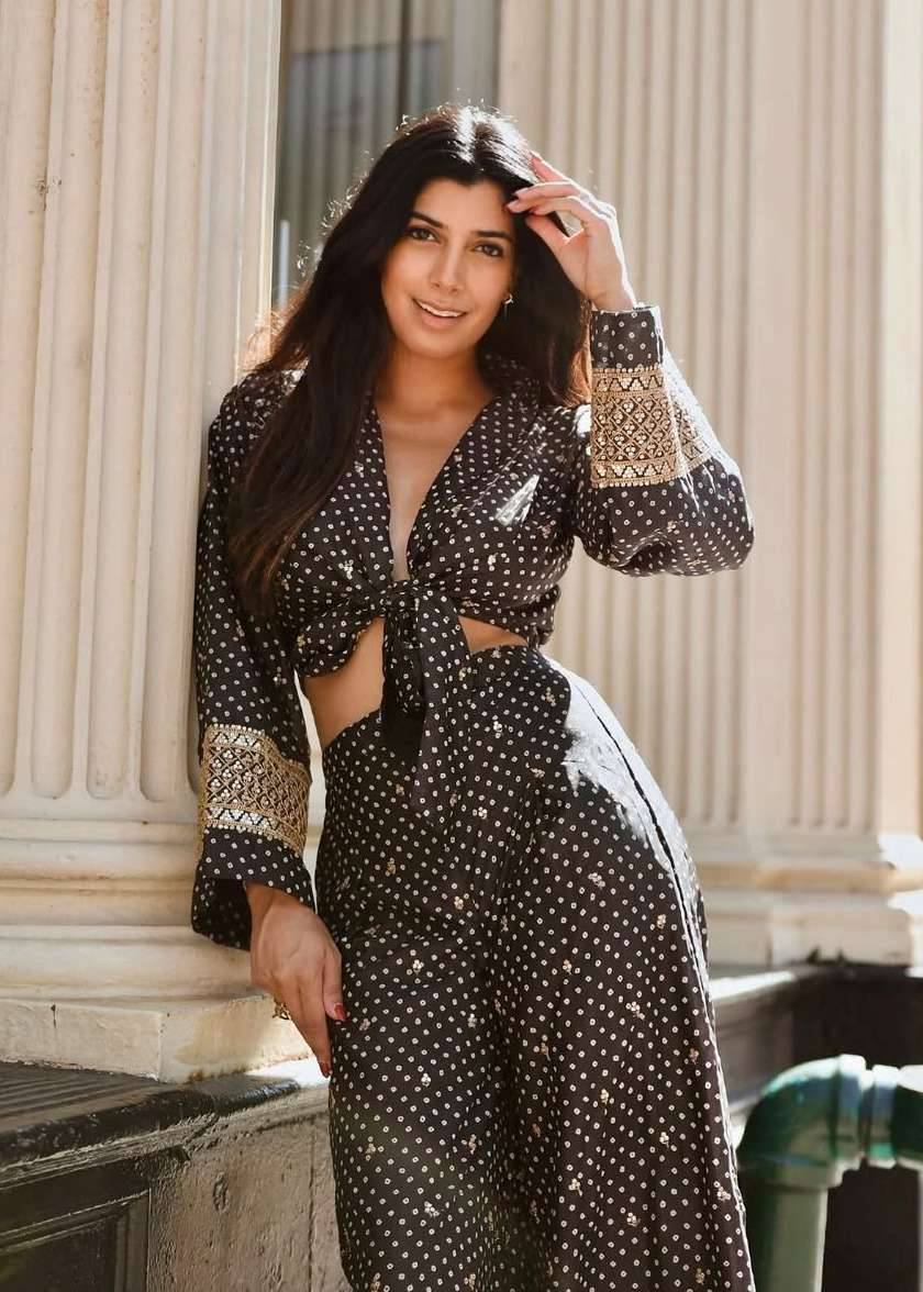 Bandhani Pant Set Image - 1