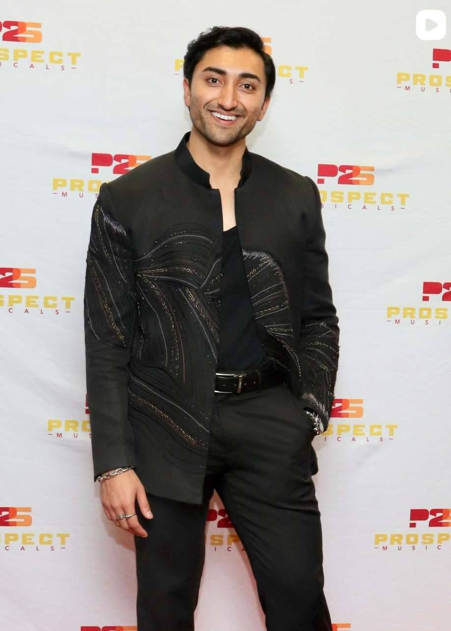 Black Embellished Bandhgala  Image - 0