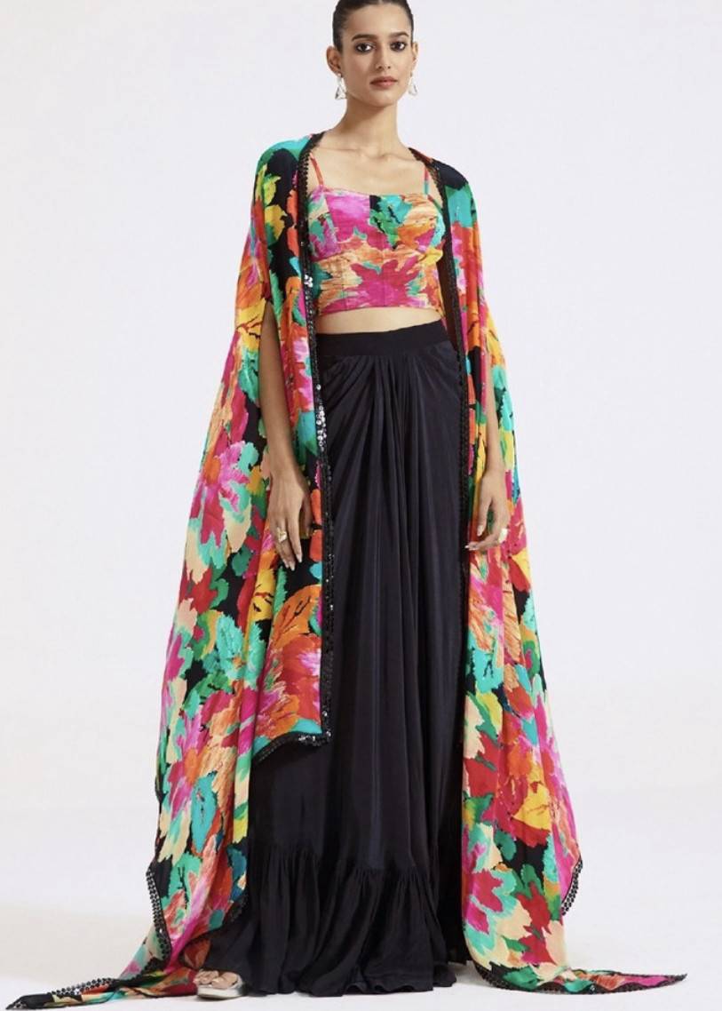 Black Floral Cape Set Image - 0