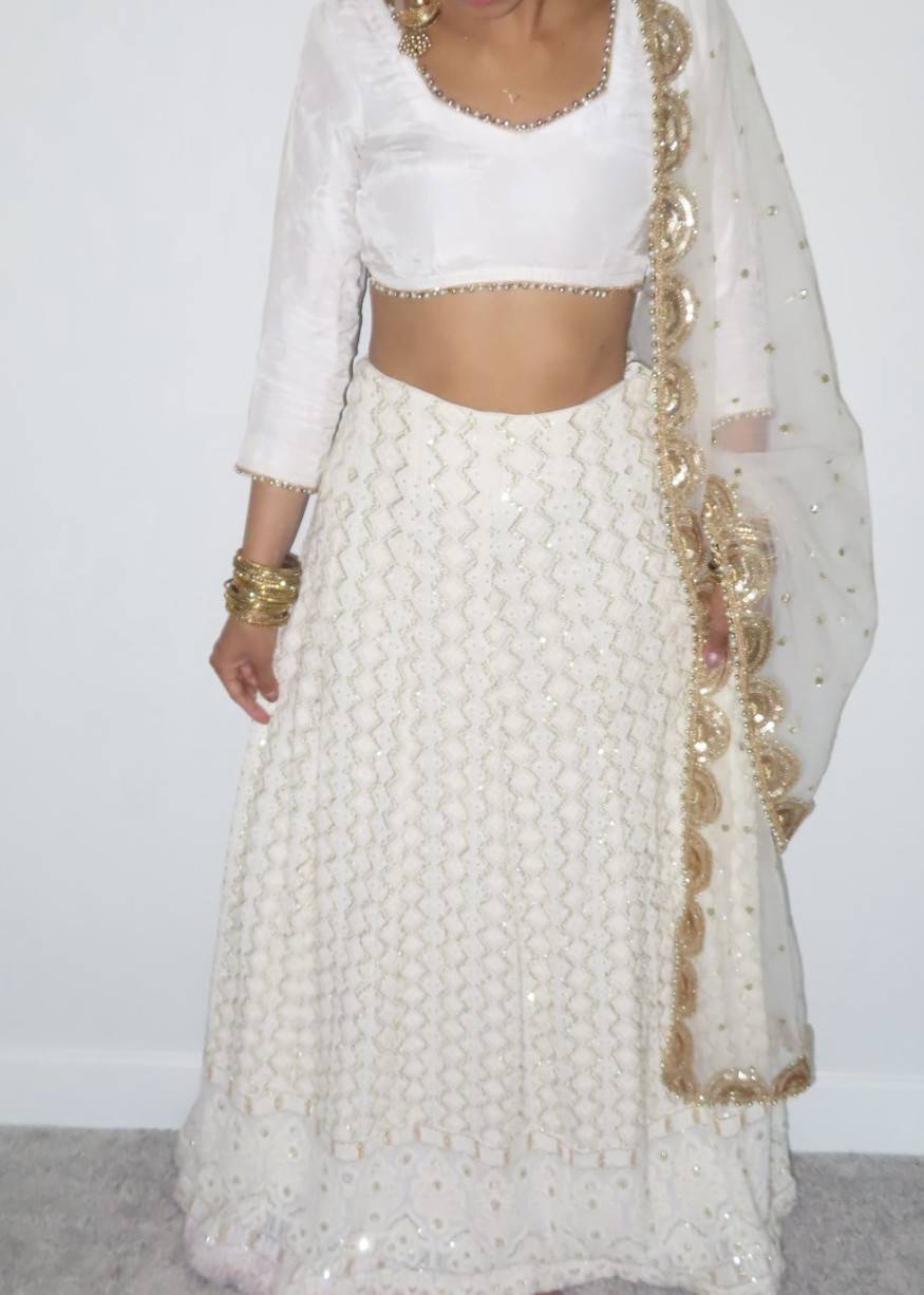 Ivory and Gold Lehenga Image - 5