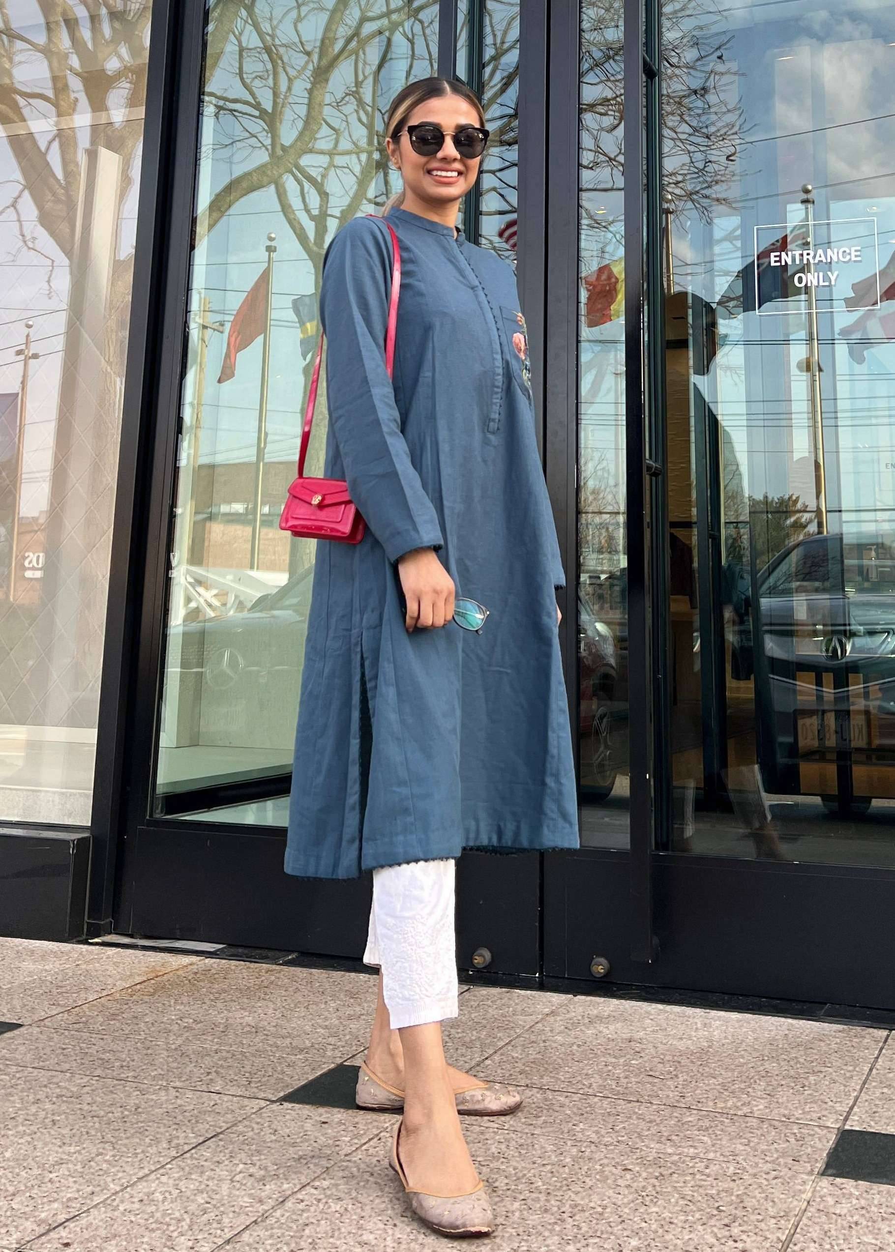 Navy Embroidered Kurta Top Image - 2
