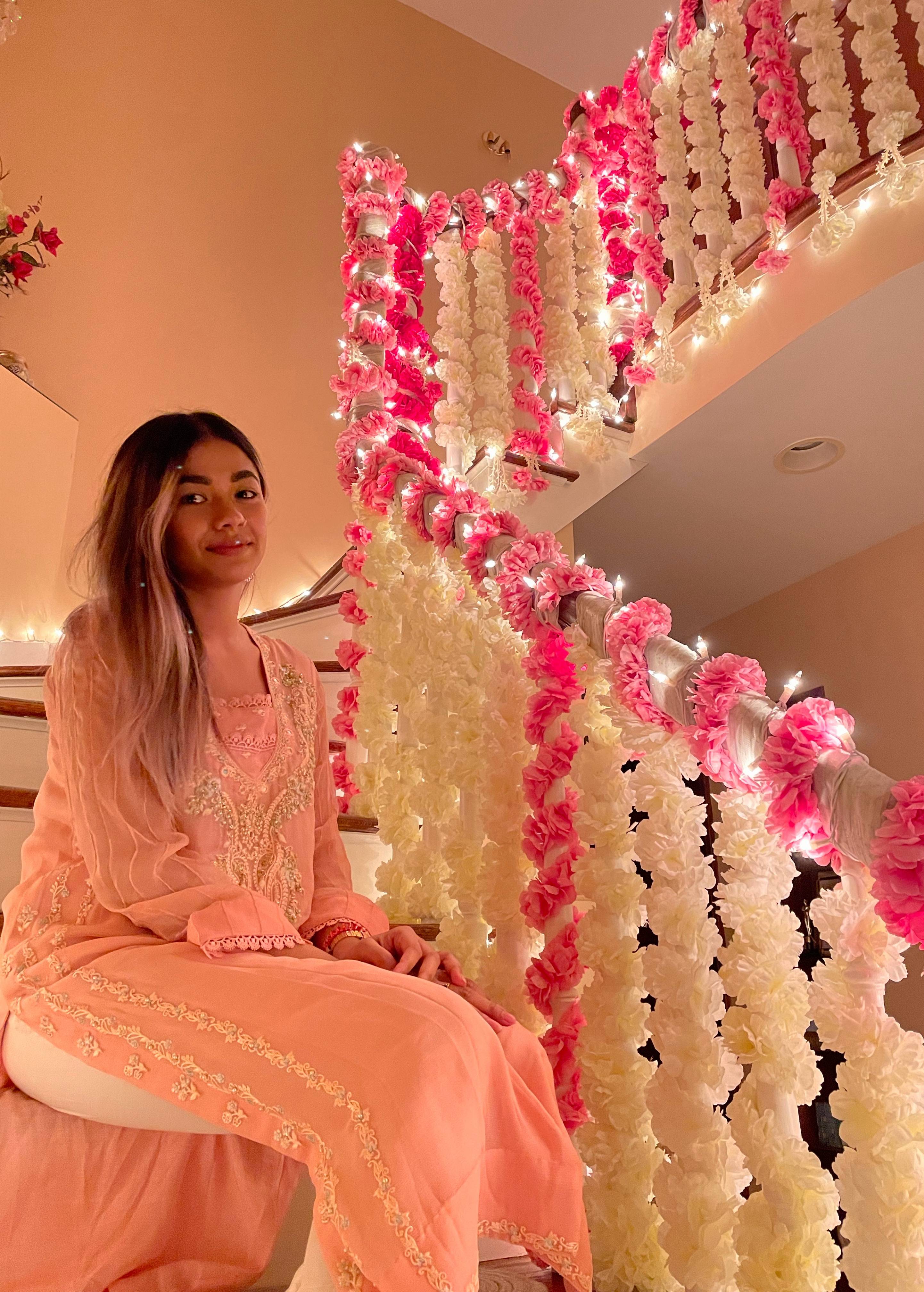 Agahnoor Zardozi Kurta Image - 3