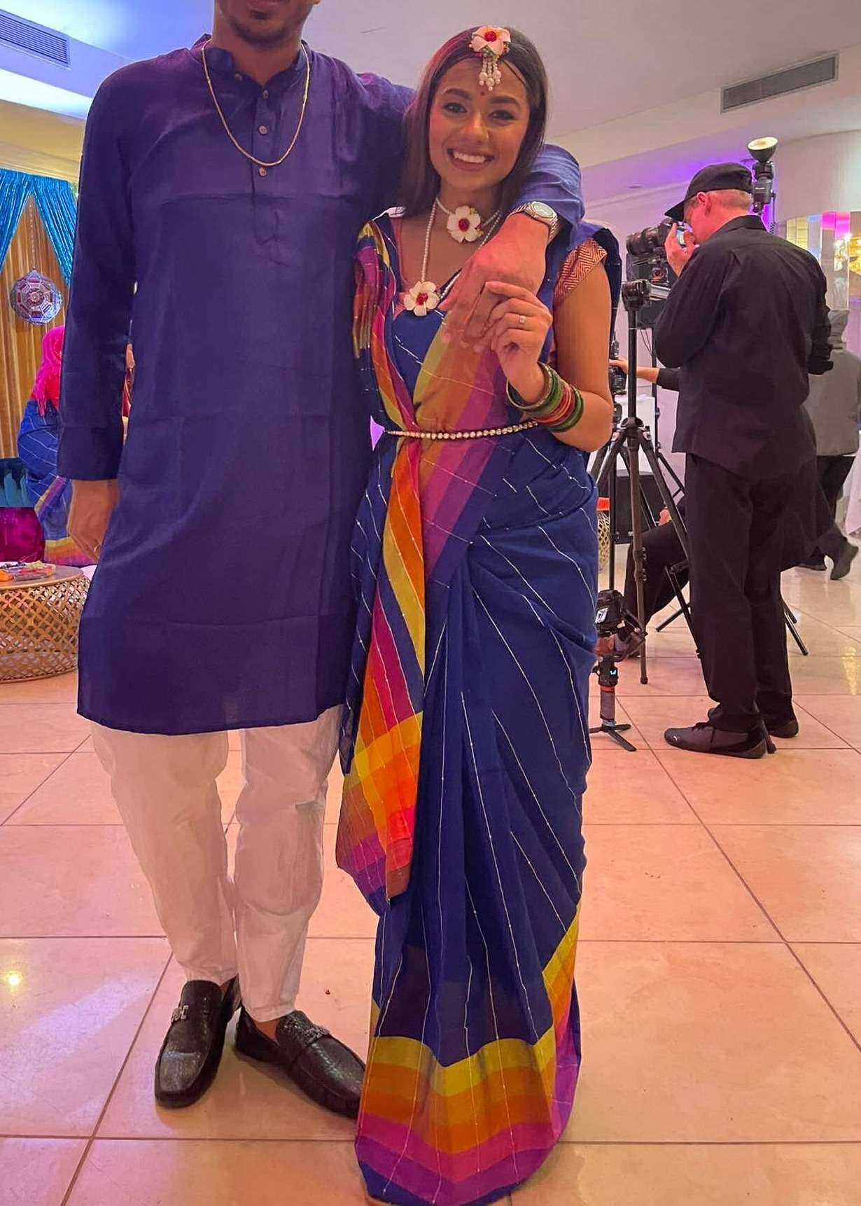 Blue Sari Image - 0
