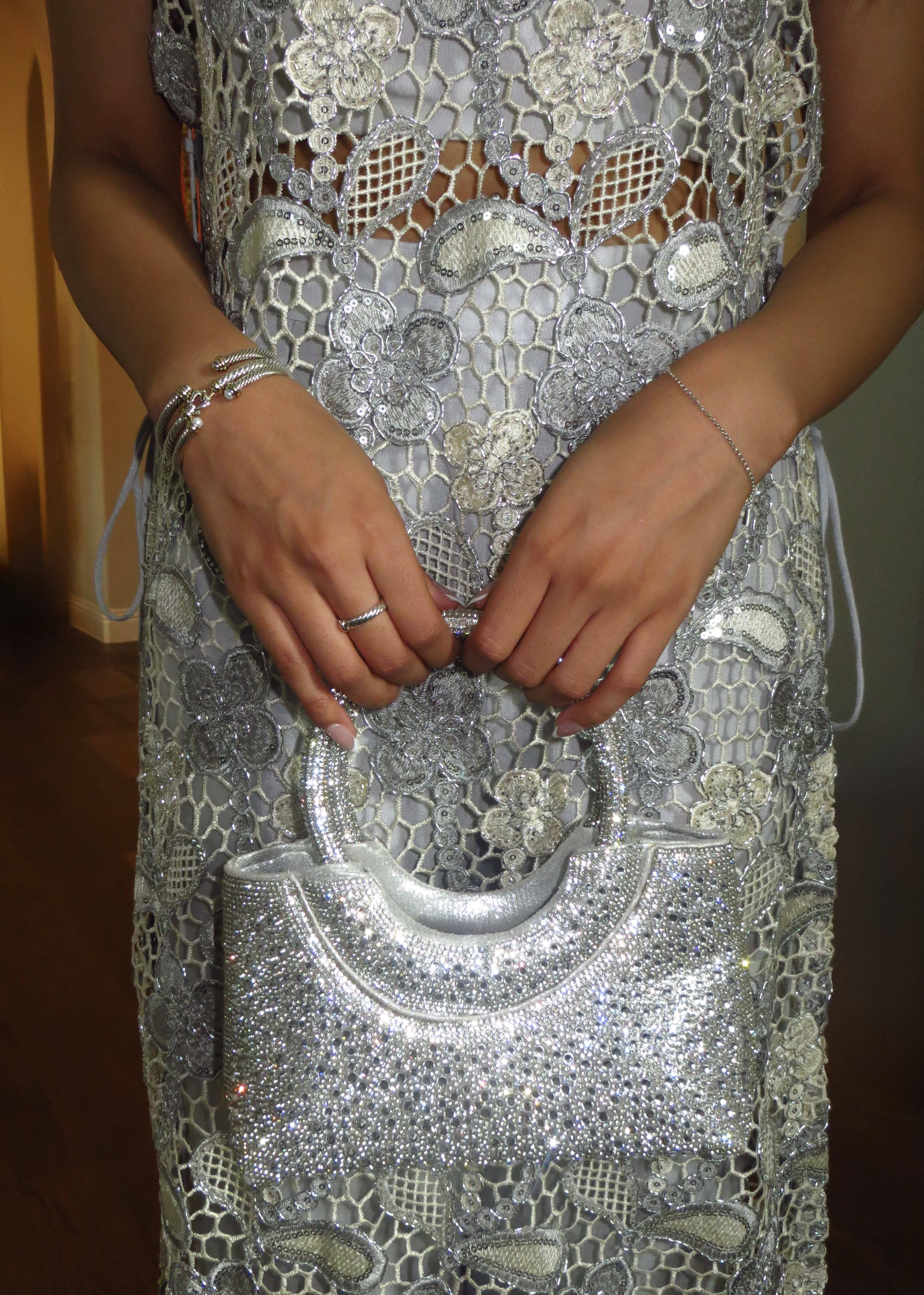 Silver and White Kurta Set Image - 2