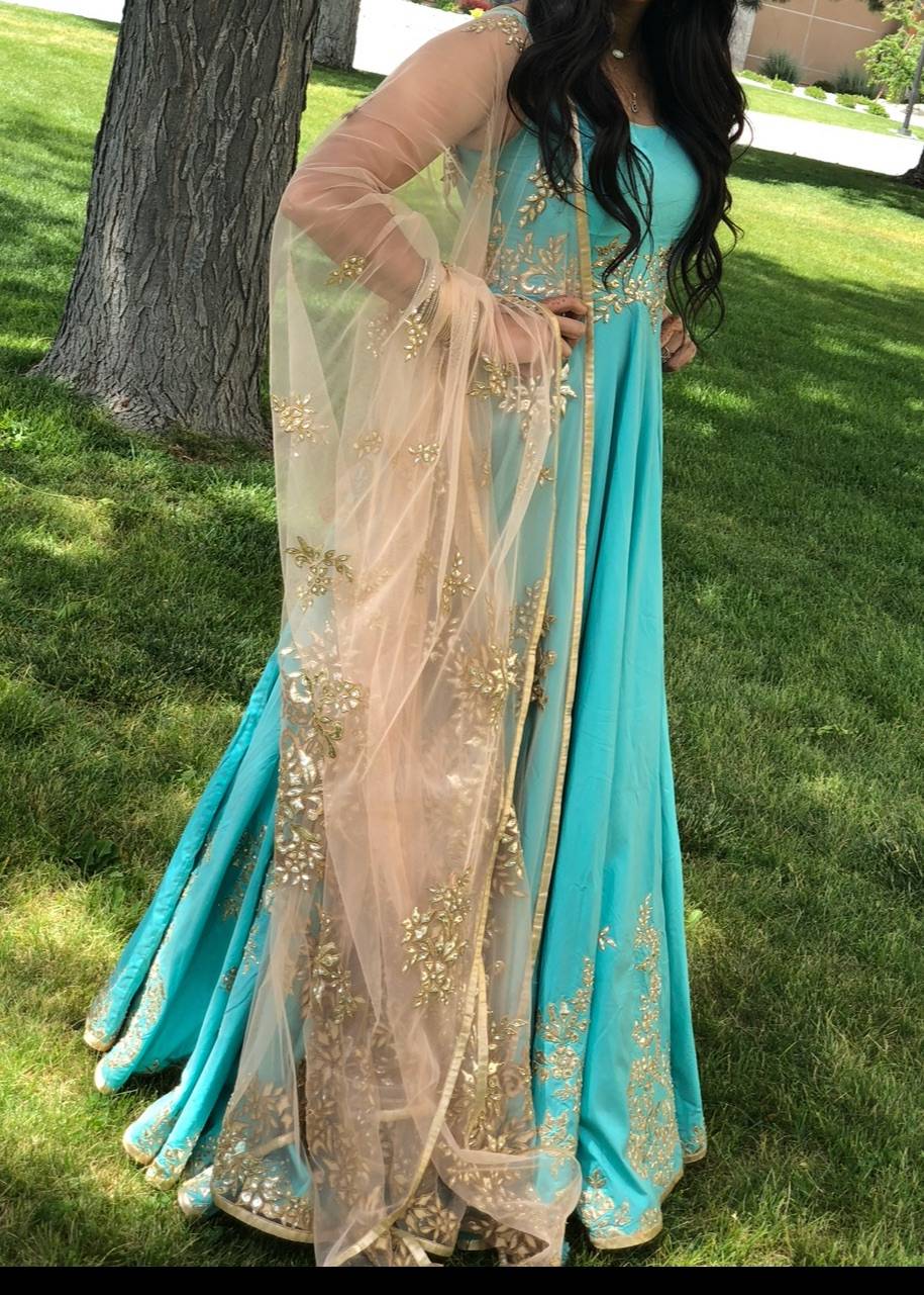 Teal Gold-Embroidered Anarkali Image - 3