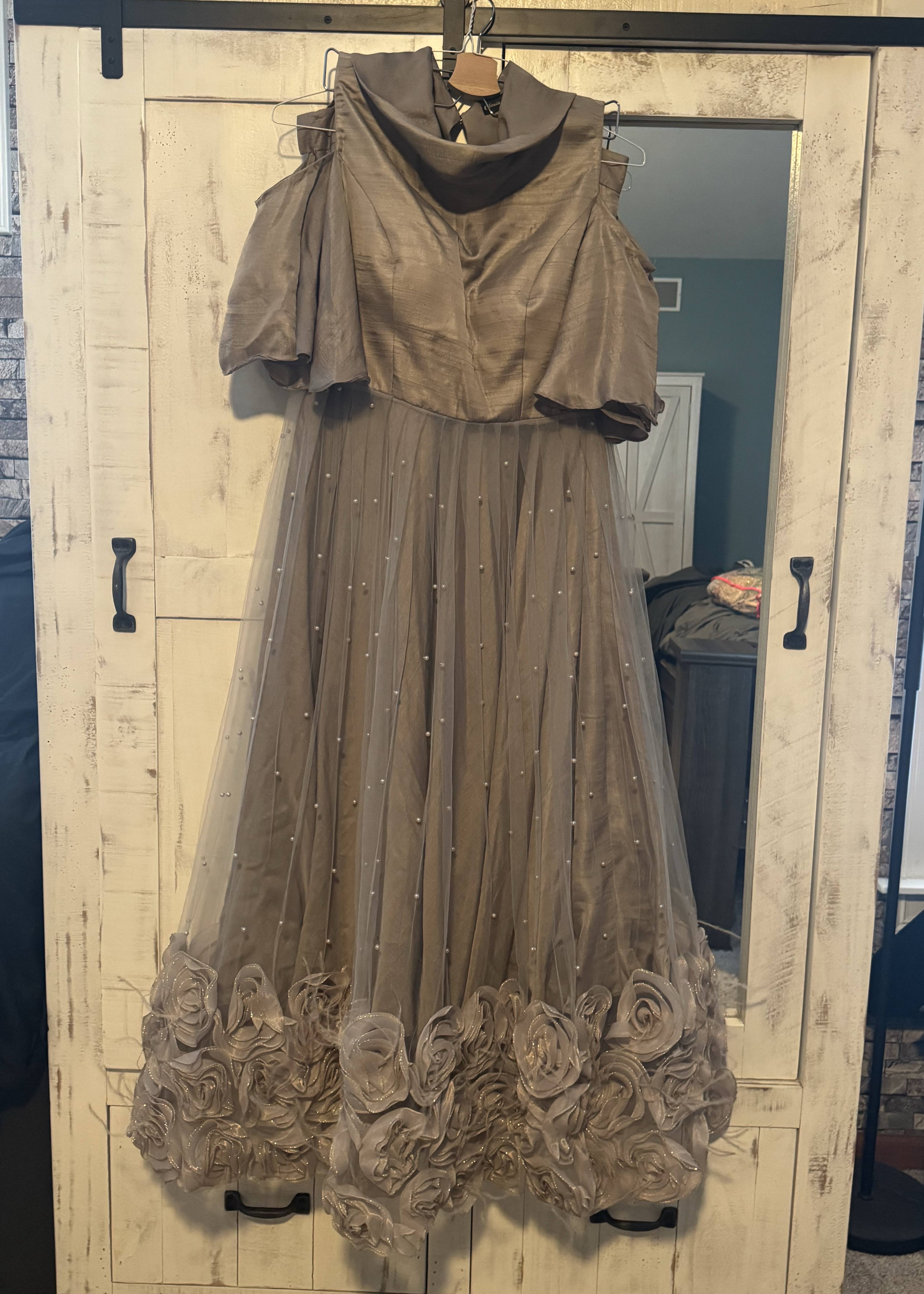 Gray Floral Rosette Gown Image - 0