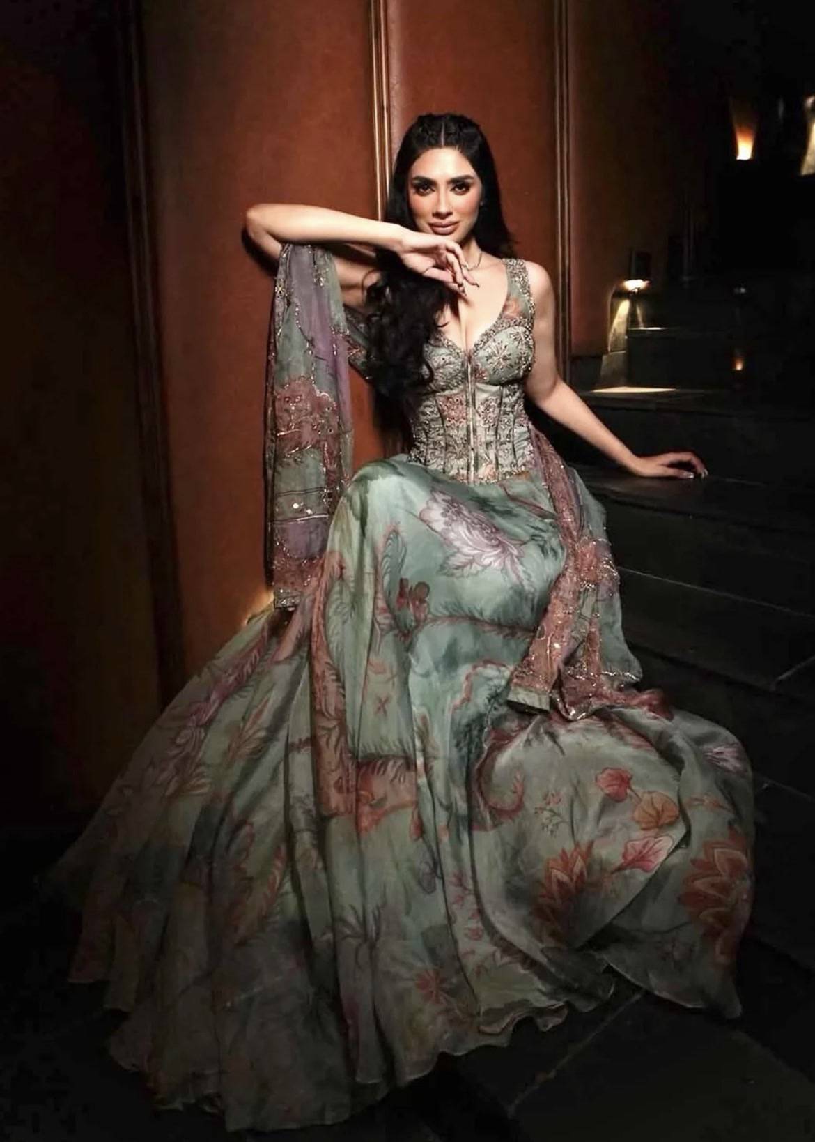 Samira Gown Image - 5