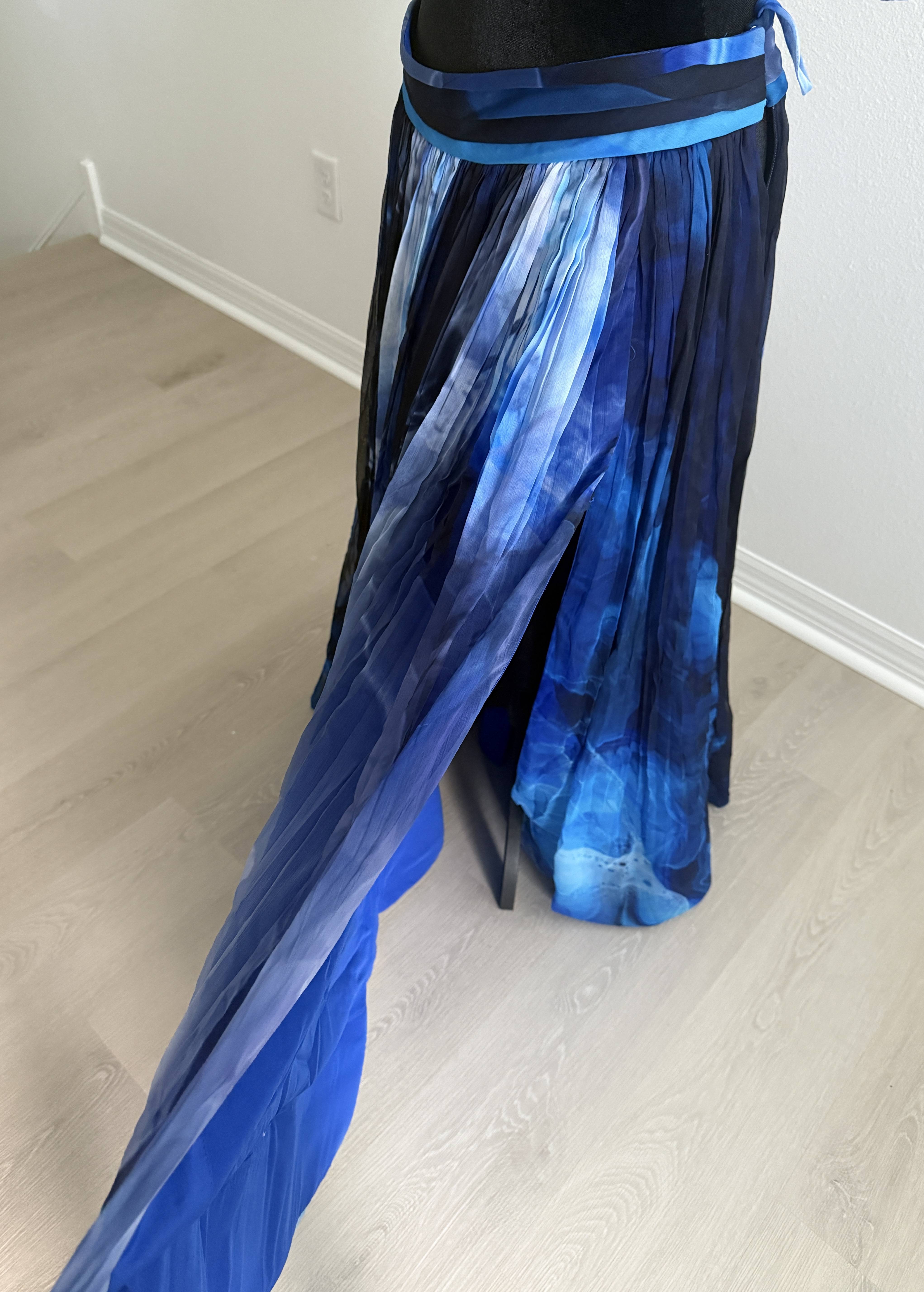 Blue Printed Skirt Set Image - 3