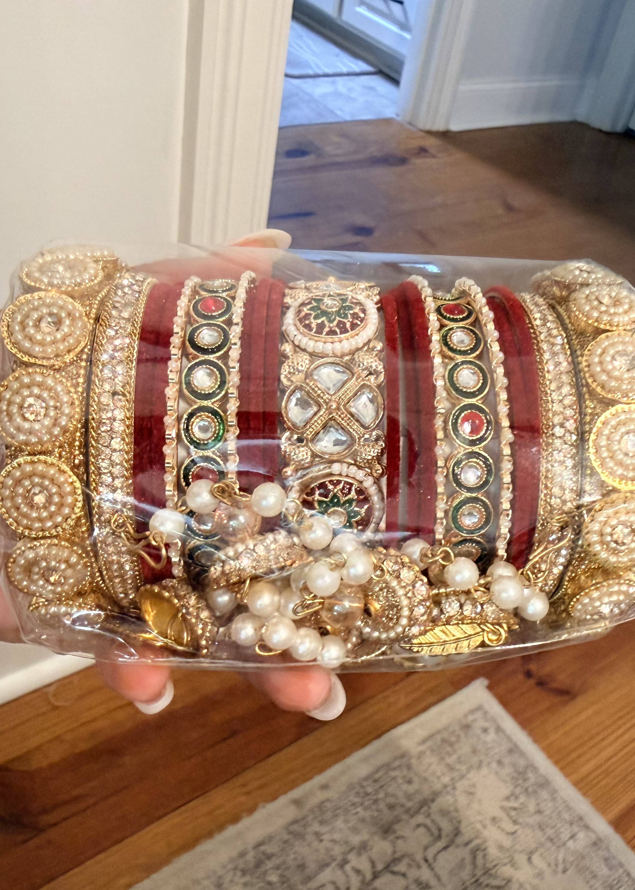 Red & Gold Bridal Kundan Bangle Set Image - 0