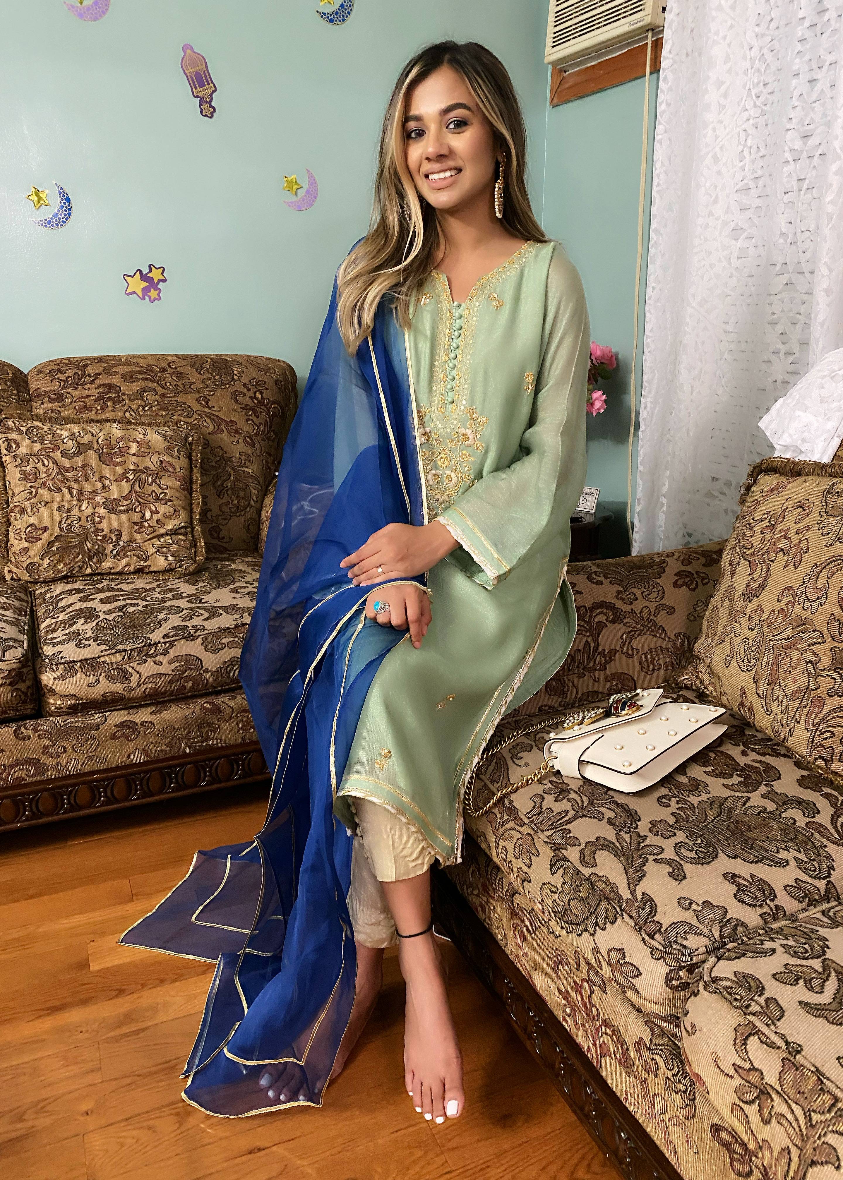 Mint Green Kurta Set with Blue Dupatta Image - 0