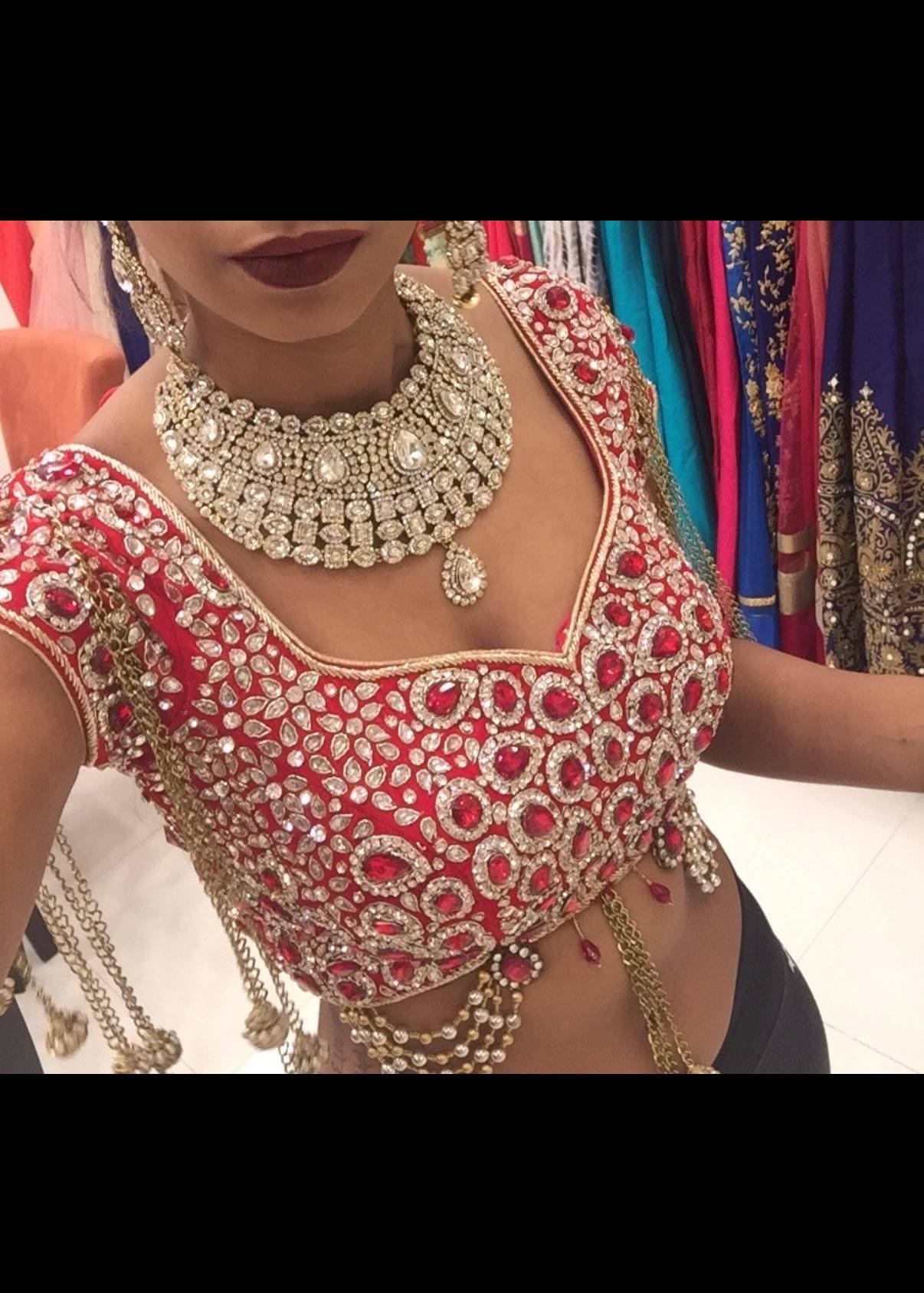 Red Kundan Bridal Lehenga Image - 4